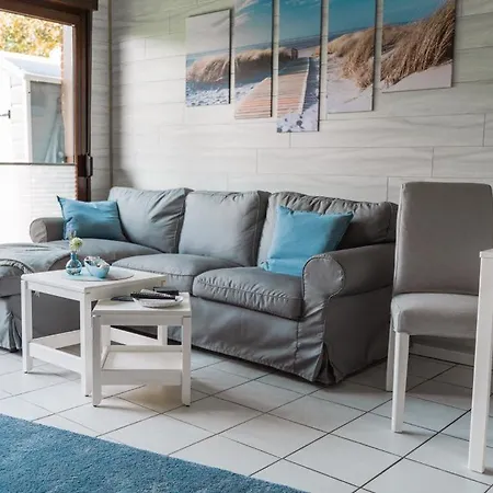Holiday home Luettje Fienchen *